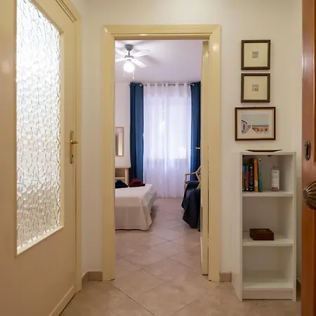 アパート Casa Comoda A Due Passi Dal Lungomare アルゲーロ